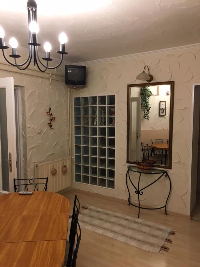 Tocc Apartman Gyál Екстериор снимка