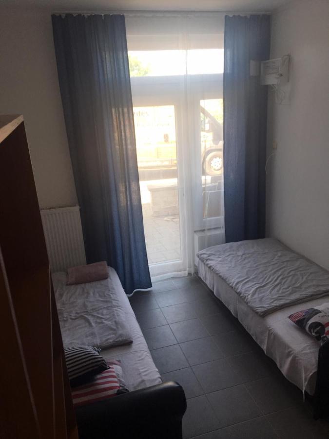 Tocc Apartman Gyál Екстериор снимка