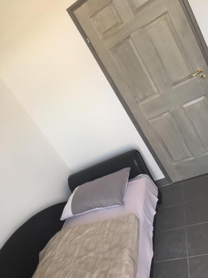 Tocc Apartman Gyál Екстериор снимка