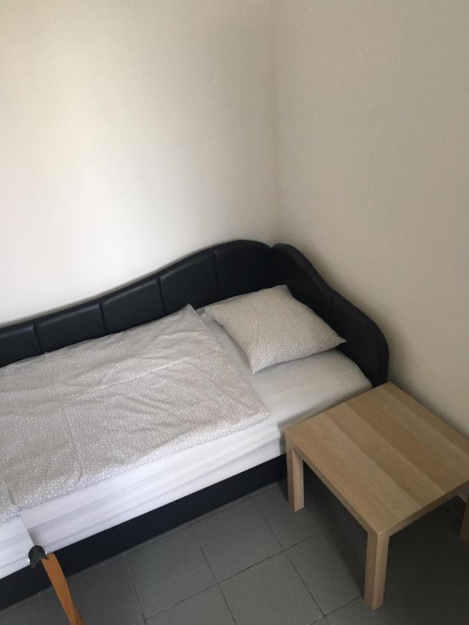 Tocc Apartman Gyál Екстериор снимка