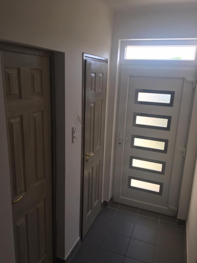 Tocc Apartman Gyál Екстериор снимка