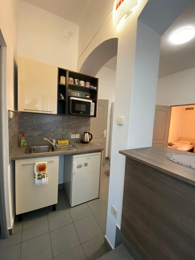 Tocc Apartman Gyál Екстериор снимка