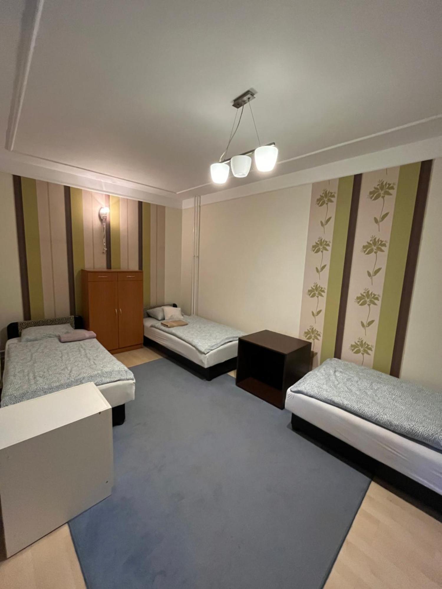 Tocc Apartman Gyál Екстериор снимка