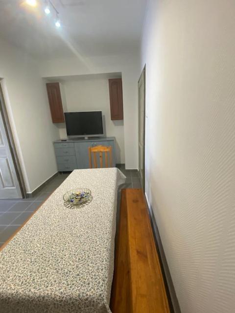 Tocc Apartman Gyál Екстериор снимка